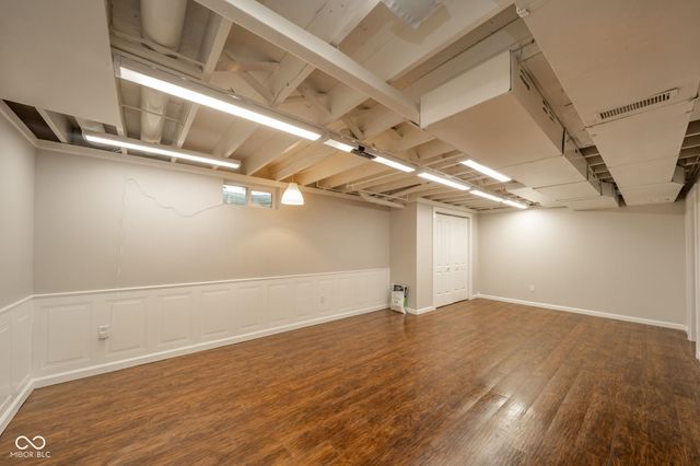 908 Whispering Trail, Greenfield, IN 46140