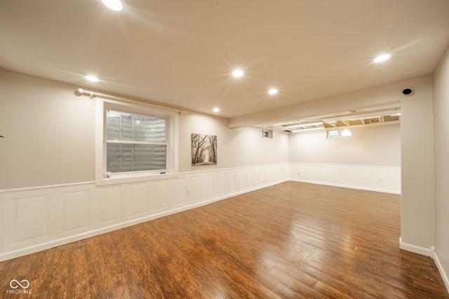 908 Whispering Trail, Greenfield, IN 46140