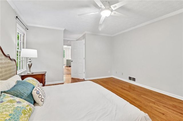 214 Newport Road SW, Lilburn, GA 30047