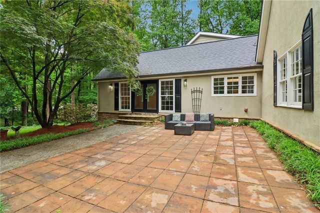 214 Newport Road SW, Lilburn, GA 30047