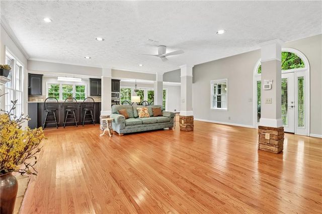 214 Newport Road SW, Lilburn, GA 30047