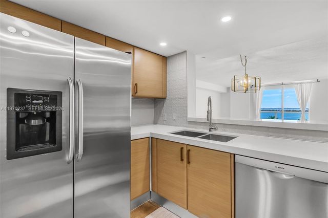 2101 Brickell Ave 306, Miami, FL 33129