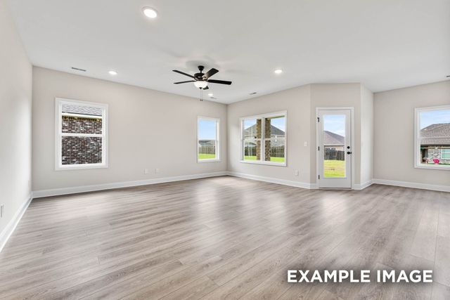 11 Aurora Cir, Fayetteville, TN 37334