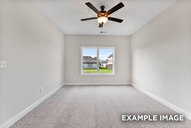 11 Aurora Cir, Fayetteville, TN 37334