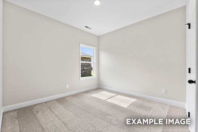 11 Aurora Cir, Fayetteville, TN 37334