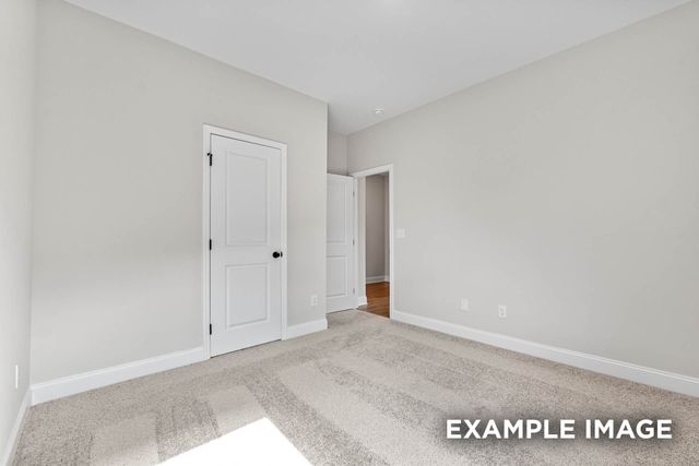 11 Aurora Cir, Fayetteville, TN 37334