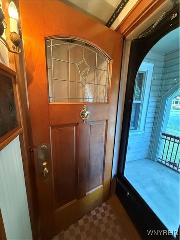 146 Chamberlin Drive, West Seneca, NY 14210