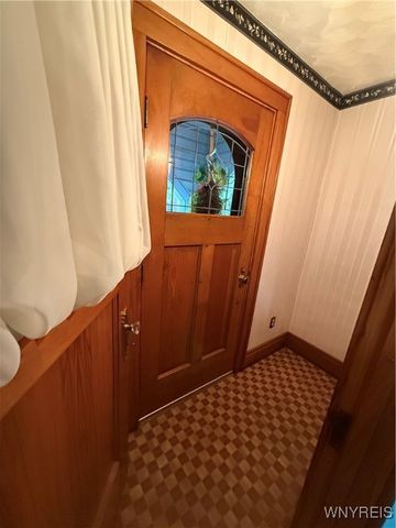 146 Chamberlin Drive, West Seneca, NY 14210