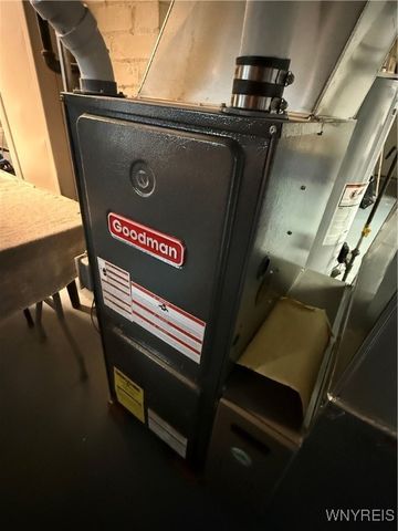 146 Chamberlin Drive, West Seneca, NY 14210