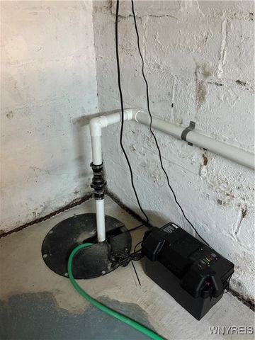 146 Chamberlin Drive, West Seneca, NY 14210