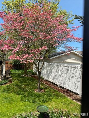 146 Chamberlin Drive, West Seneca, NY 14210