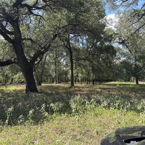 2477 State Highway 159, La Grange, TX 78945