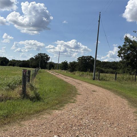 2477 State Highway 159, La Grange, TX 78945