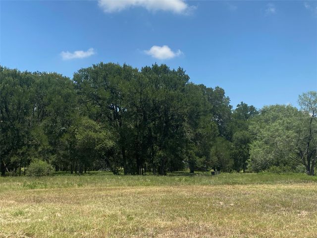 2477 State Highway 159, La Grange, TX 78945