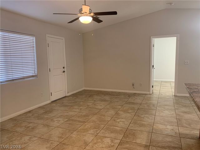 548 ZUBER Avenue, Henderson, NV 89011