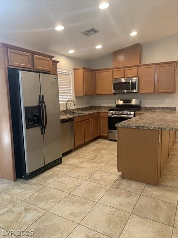 548 ZUBER Avenue, Henderson, NV 89011