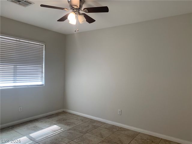 548 ZUBER Avenue, Henderson, NV 89011