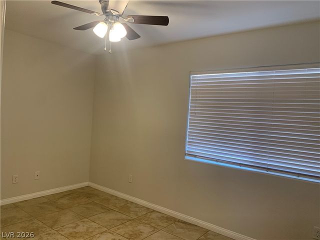 548 ZUBER Avenue, Henderson, NV 89011