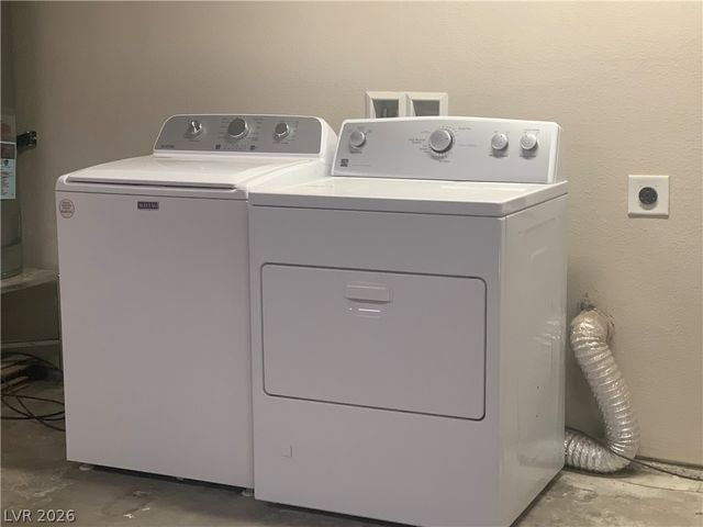 548 ZUBER Avenue, Henderson, NV 89011