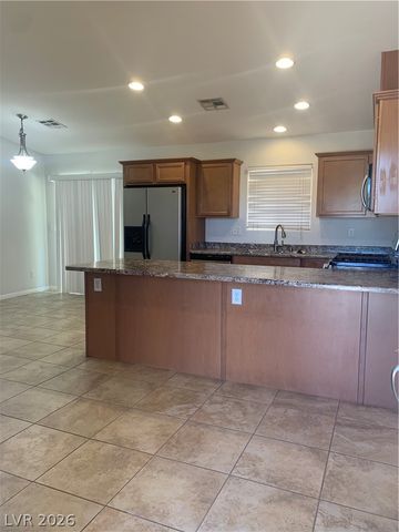 548 ZUBER Avenue, Henderson, NV 89011