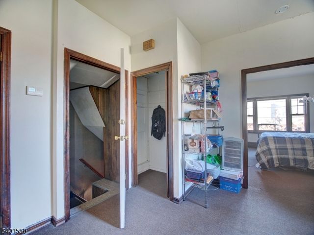 286 W Clay Ave, Roselle Park Boro, NJ 07204