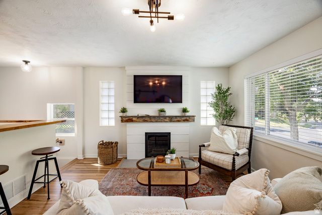 2115 S WYOMING ST, Salt Lake City, UT 84109