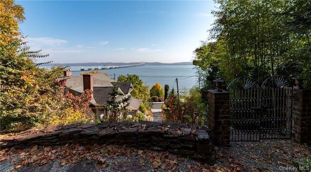 89 River Road, Nyack, NY 10960