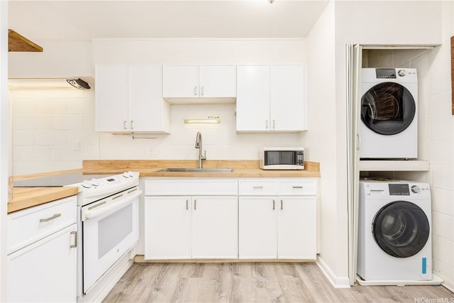 46-259 Kahuhipa Street B301, Kaneohe, HI 96744