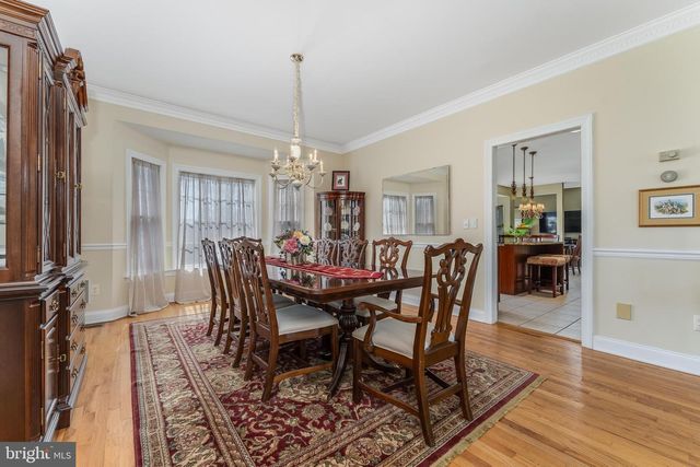 34 MILESTONE DR, Ringoes, NJ 08551