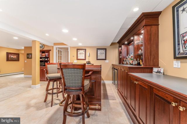 34 MILESTONE DR, Ringoes, NJ 08551