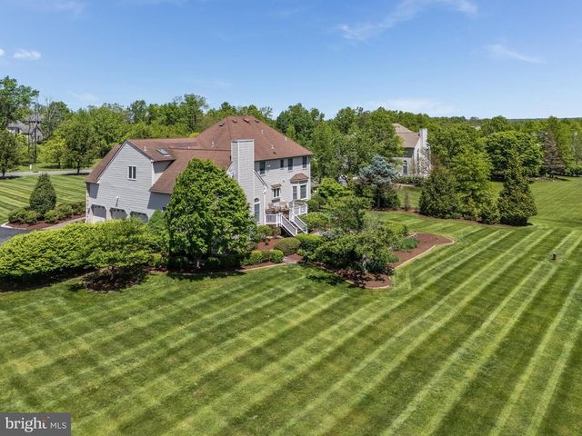 34 MILESTONE DR, Ringoes, NJ 08551