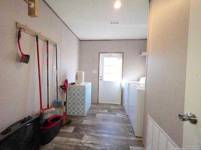 290 River Park Rd, Luling, TX 78648