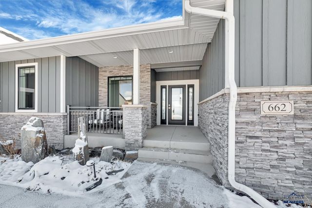 662 STUMER RD, Rapid City, SD 57701