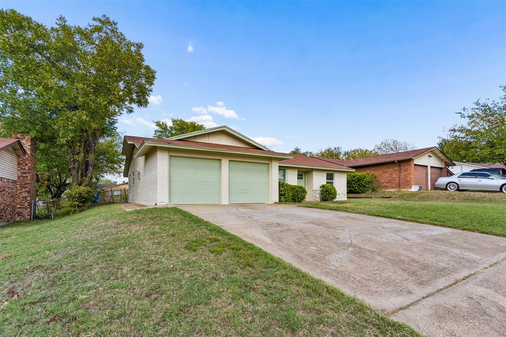 7337 Broken Tree Trail, Dallas, TX 75232 — photo 4
