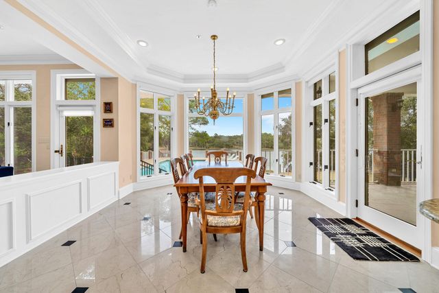 35 Poquito Road, Shalimar, FL 32579