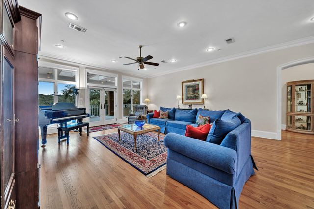 35 Poquito Road, Shalimar, FL 32579