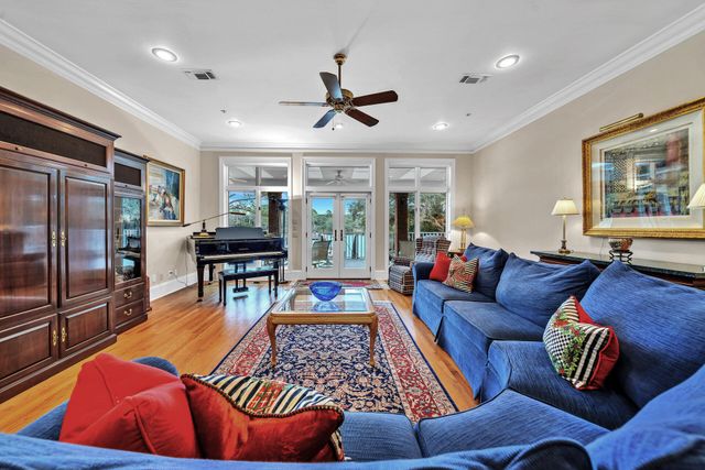 35 Poquito Road, Shalimar, FL 32579