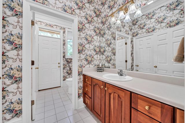 35 Poquito Road, Shalimar, FL 32579