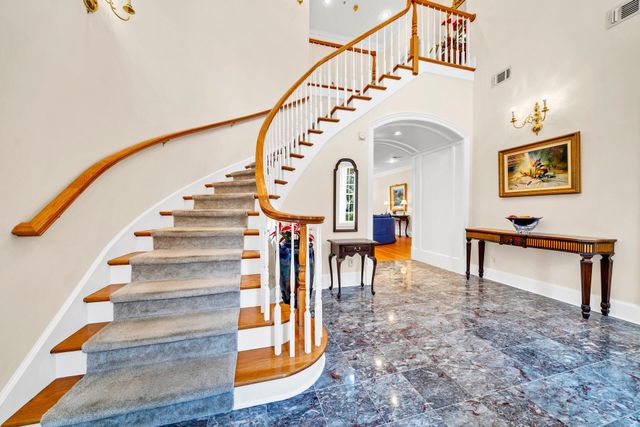 35 Poquito Road, Shalimar, FL 32579