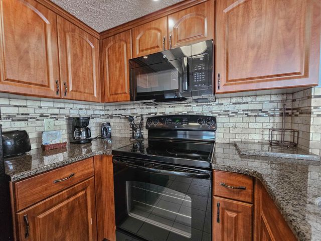 9820 Queensway Blvd Apt 109, Myrtle Beach, SC 29572