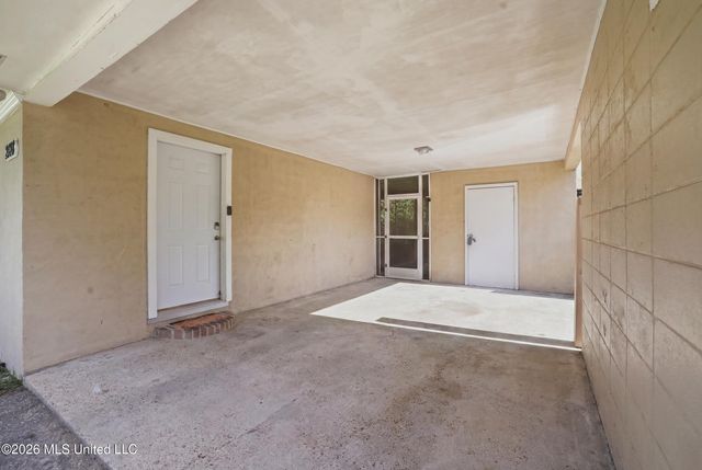 2128 Ames Street, Biloxi, MS 39531