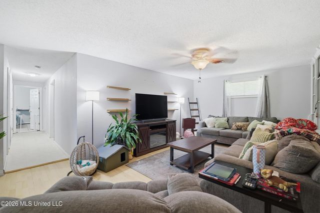 2128 Ames Street, Biloxi, MS 39531