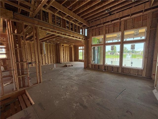 9706 W 175th Terrace, Overland Park, KS 66221