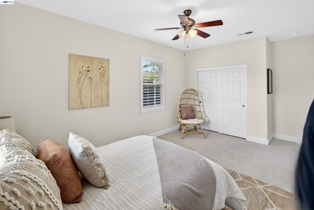 5679 Leitrim Way, Antioch, CA 94531