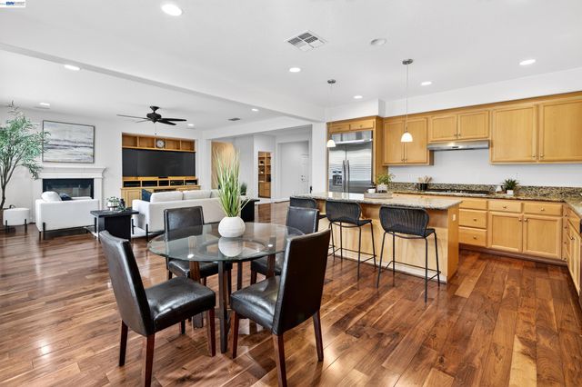 5679 Leitrim Way, Antioch, CA 94531