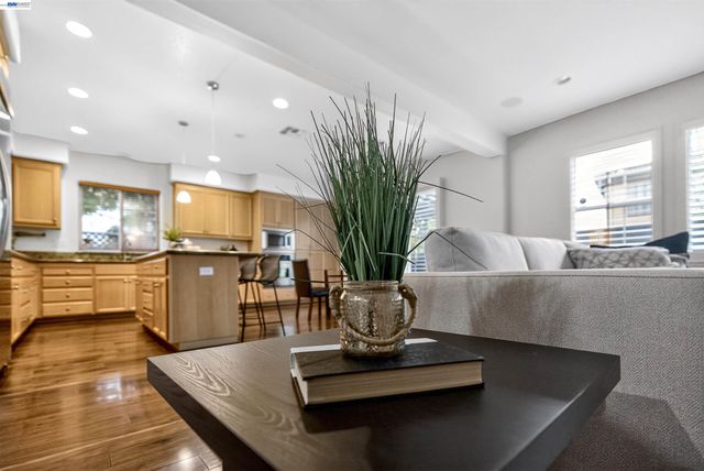 5679 Leitrim Way, Antioch, CA 94531