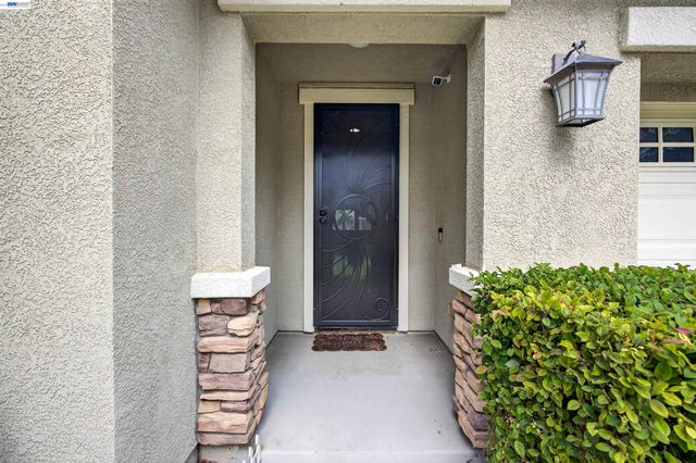 5679 Leitrim Way, Antioch, CA 94531