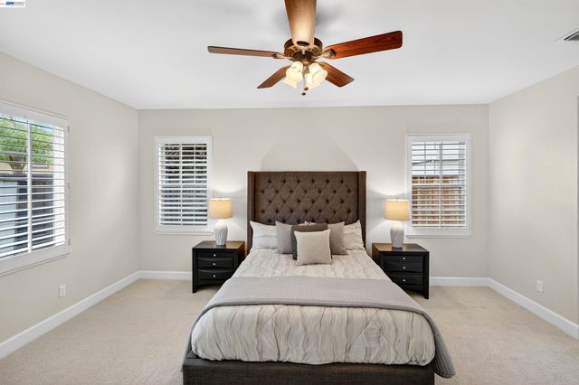 5679 Leitrim Way, Antioch, CA 94531