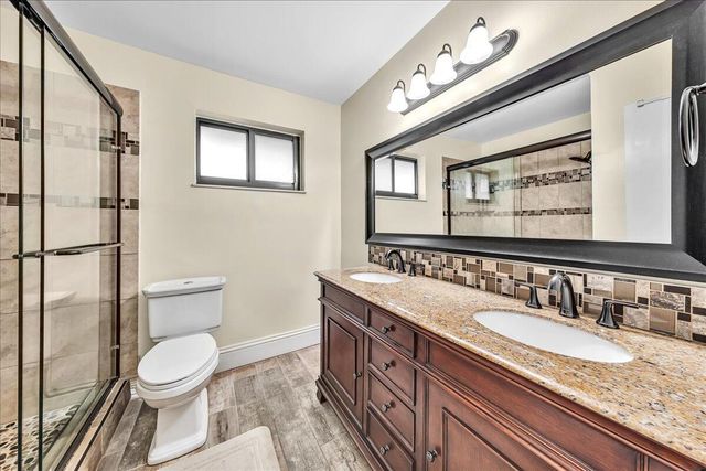 8715 Cleary Boulevard, Plantation, FL 33324