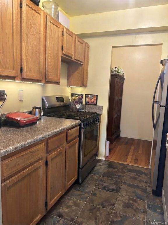 333 Bronx River Road 504, Yonkers, NY 10704 — photo 4